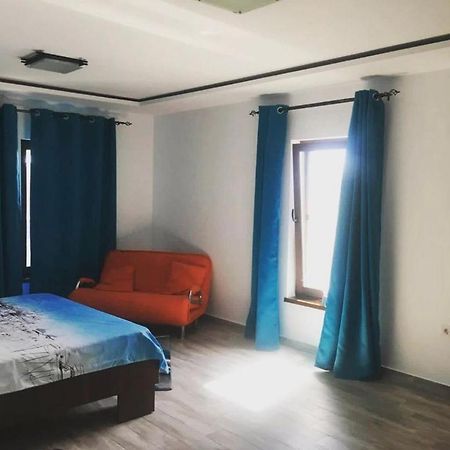 Albdevara Mar Srl Vama Veche Exteriér fotografie